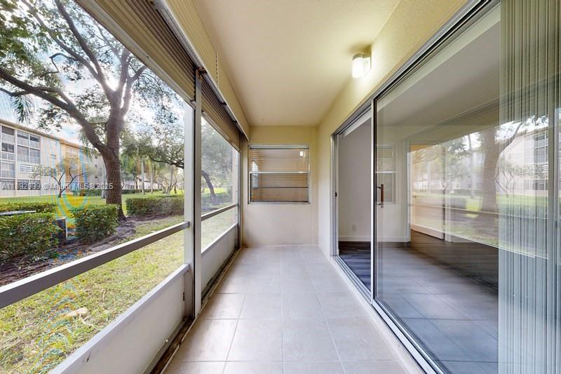 CAMBRIDGE AT CENTURY VILL - Residential