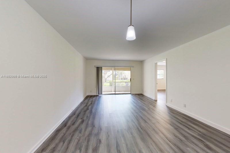 CAMBRIDGE AT CENTURY VILL - Residential