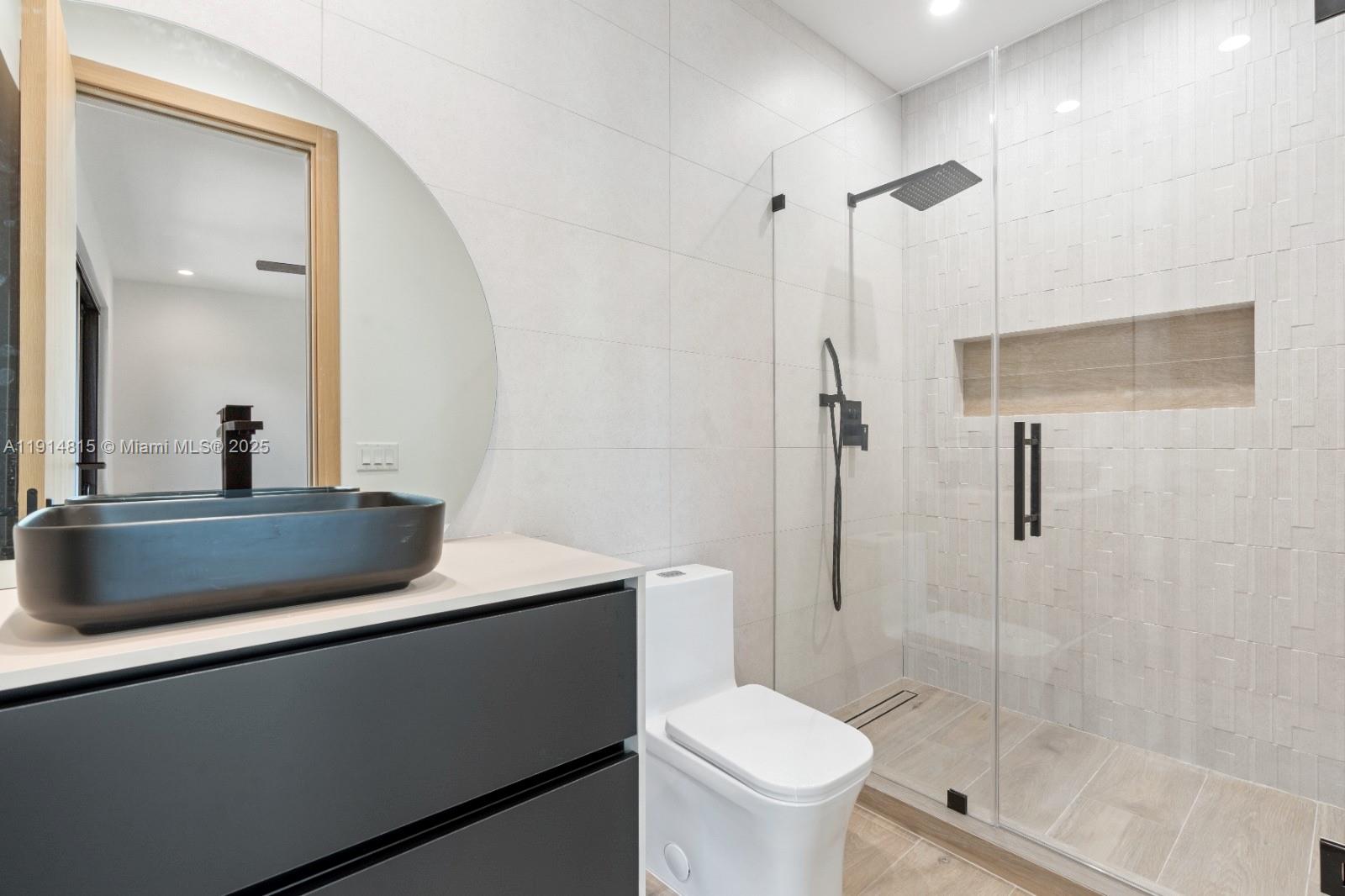 VICTORIA PARK - Residential