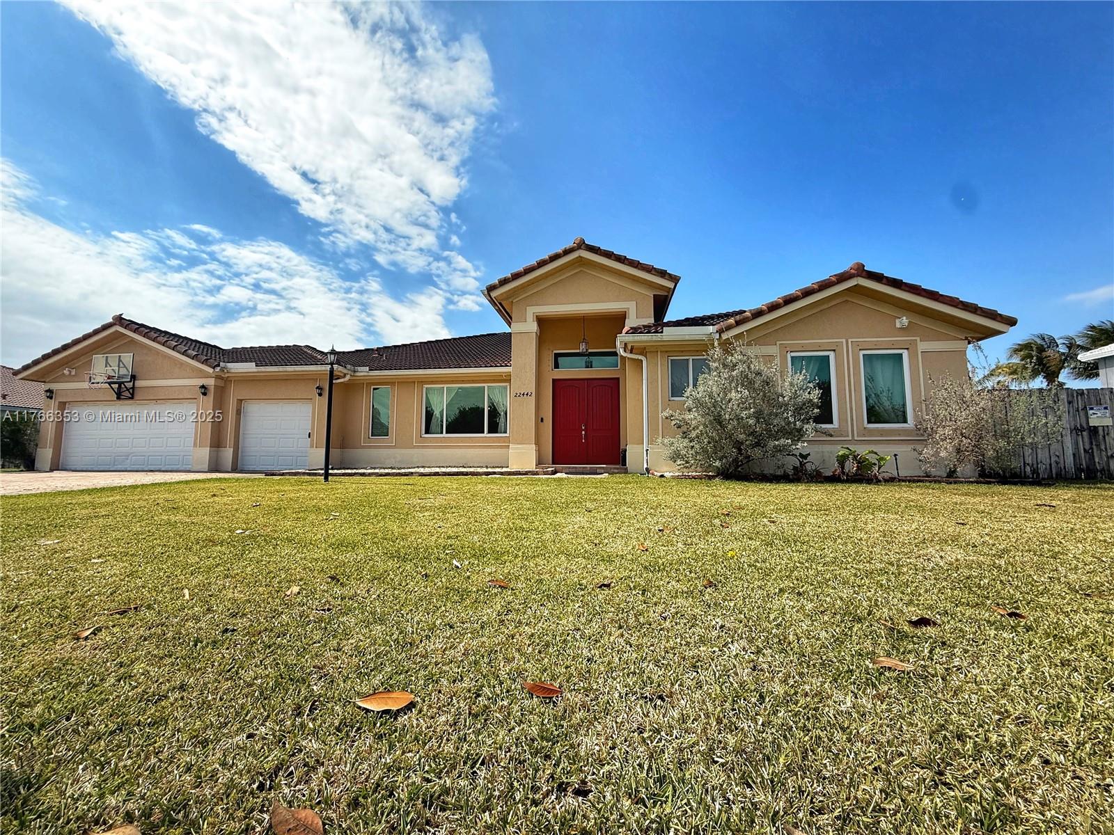 22442 Sw 128th Pl, Miami, Broward County, Florida - 4 Bedrooms  
4 Bathrooms - 