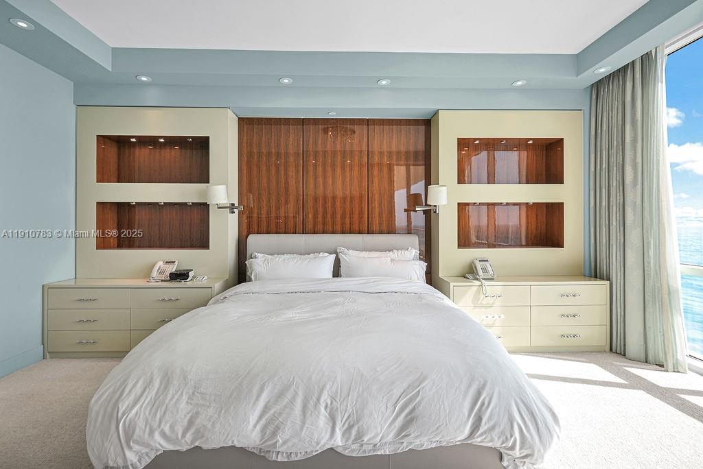 TURNBERRY OCEAN COLONY - Residential