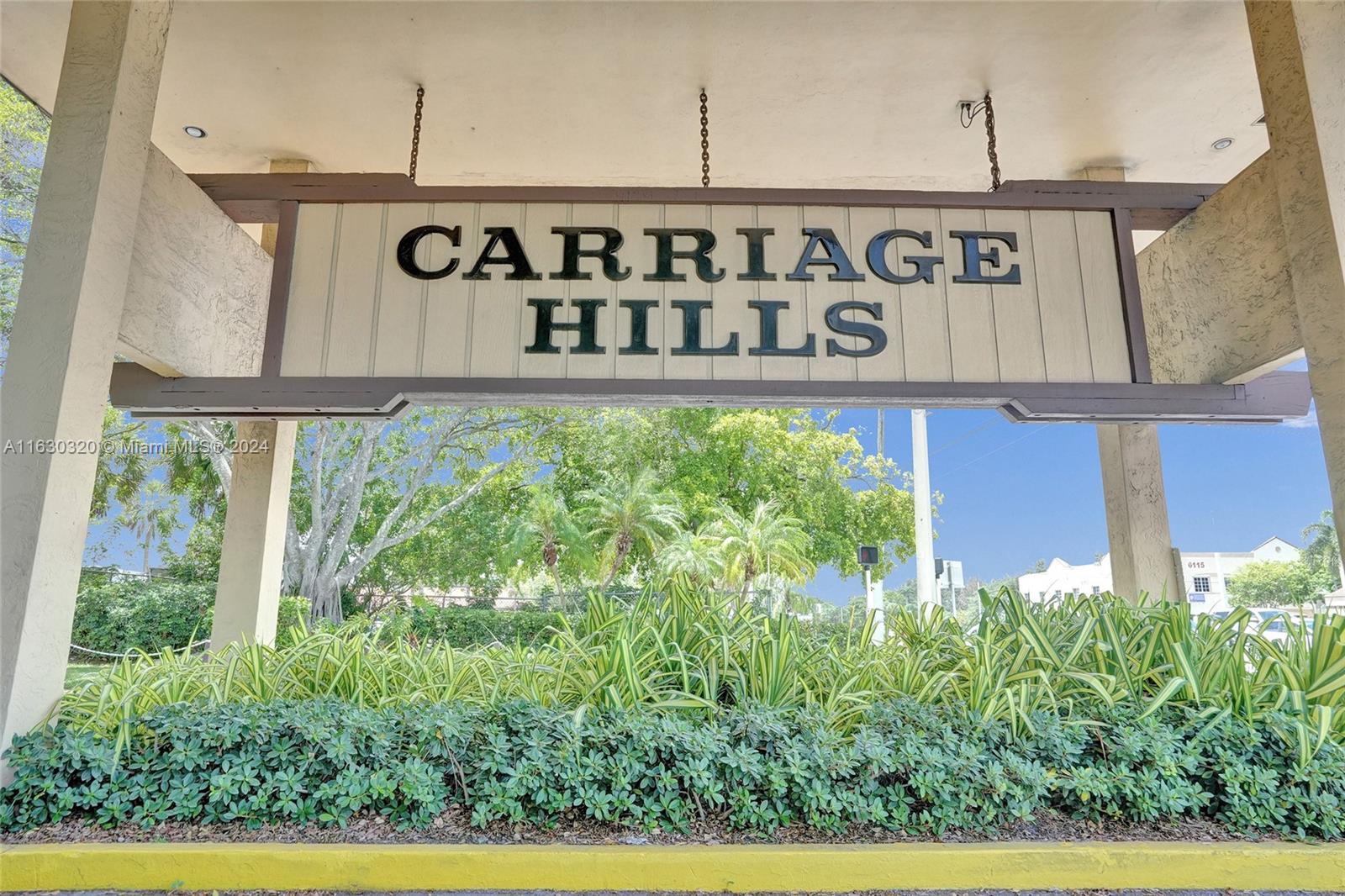 BERKLEY HOUSE OF CARRIAGE - Residential