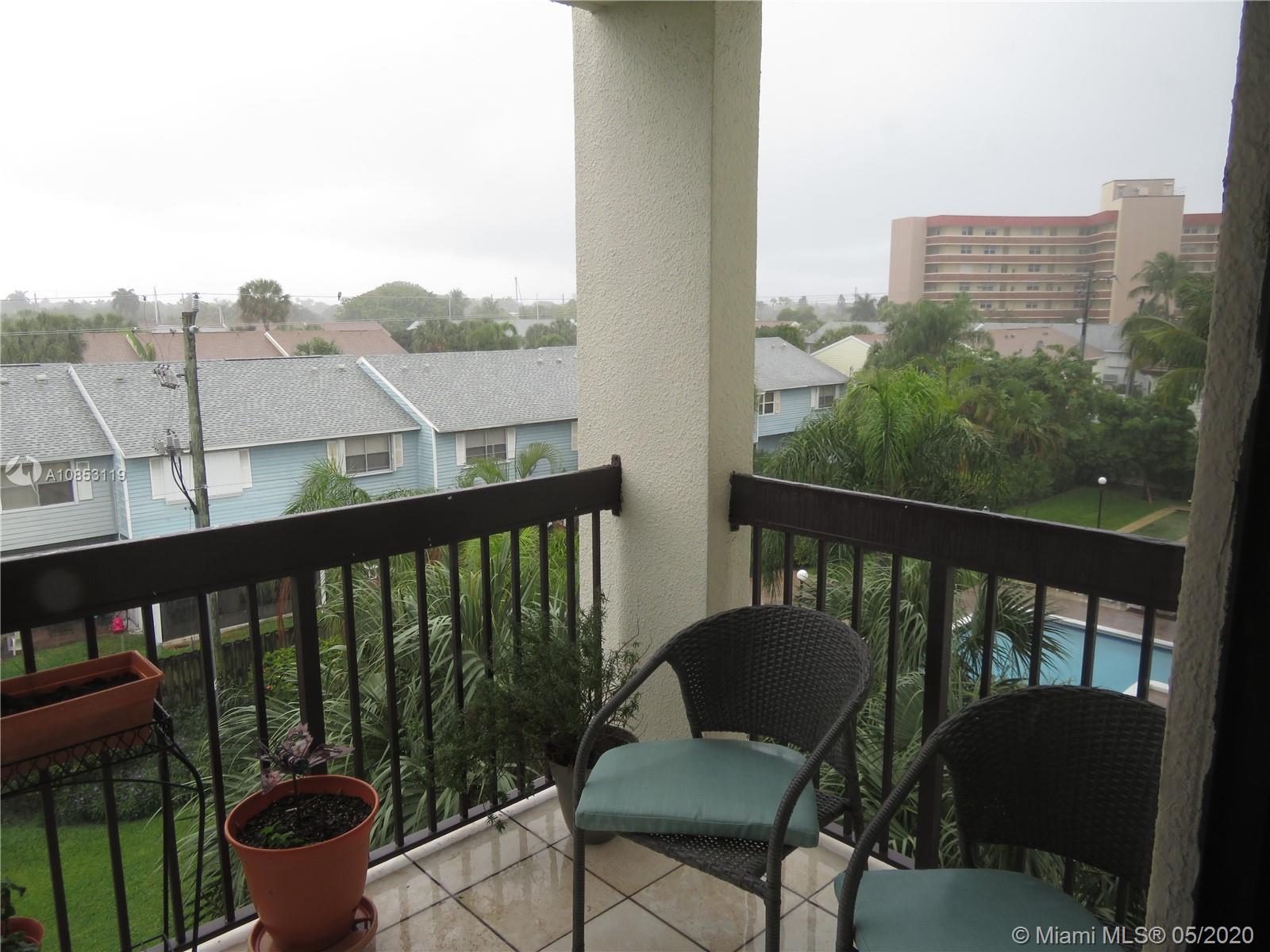 MARINERS WAY CONDO - Residential