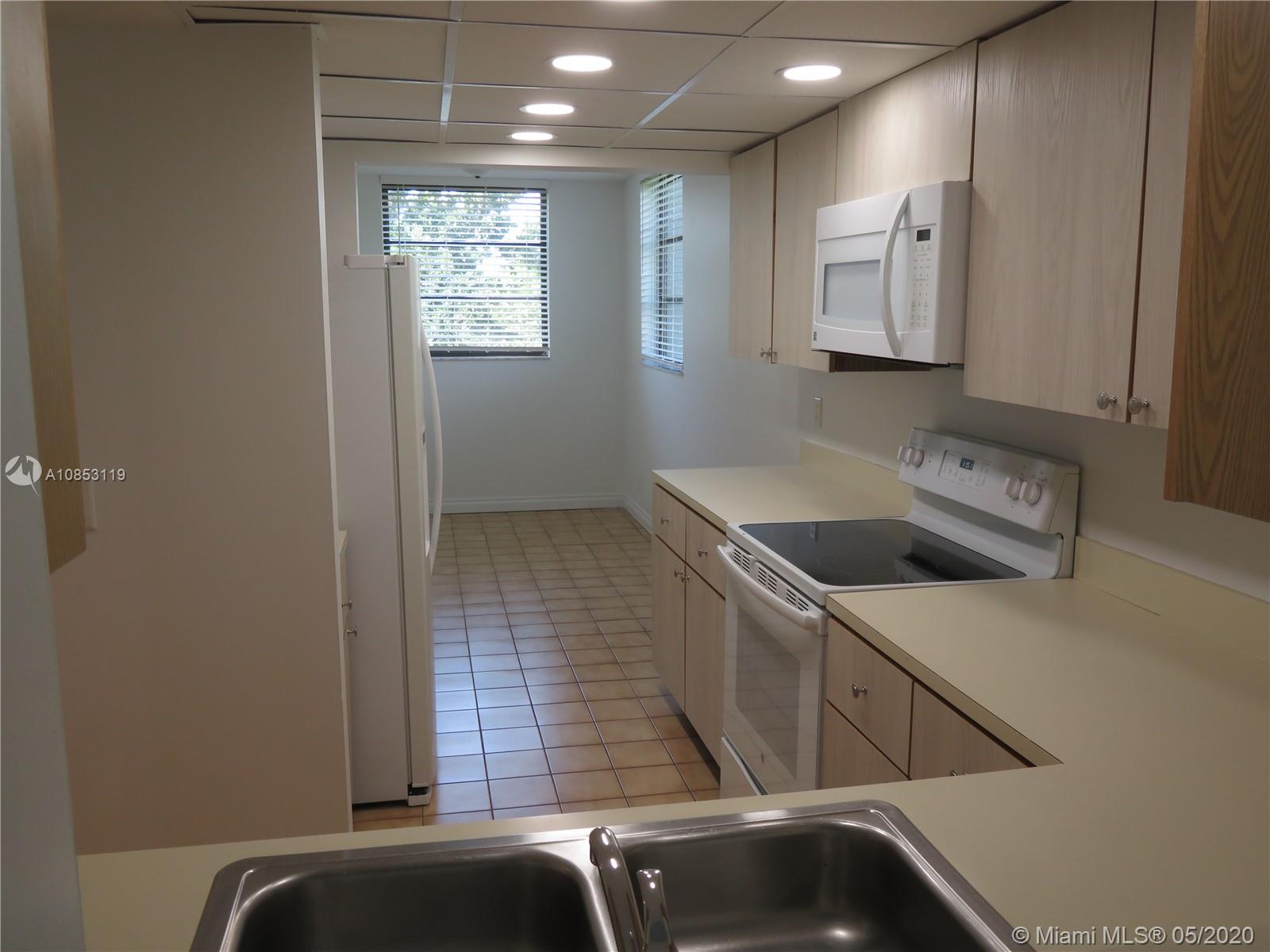 MARINERS WAY CONDO - Residential