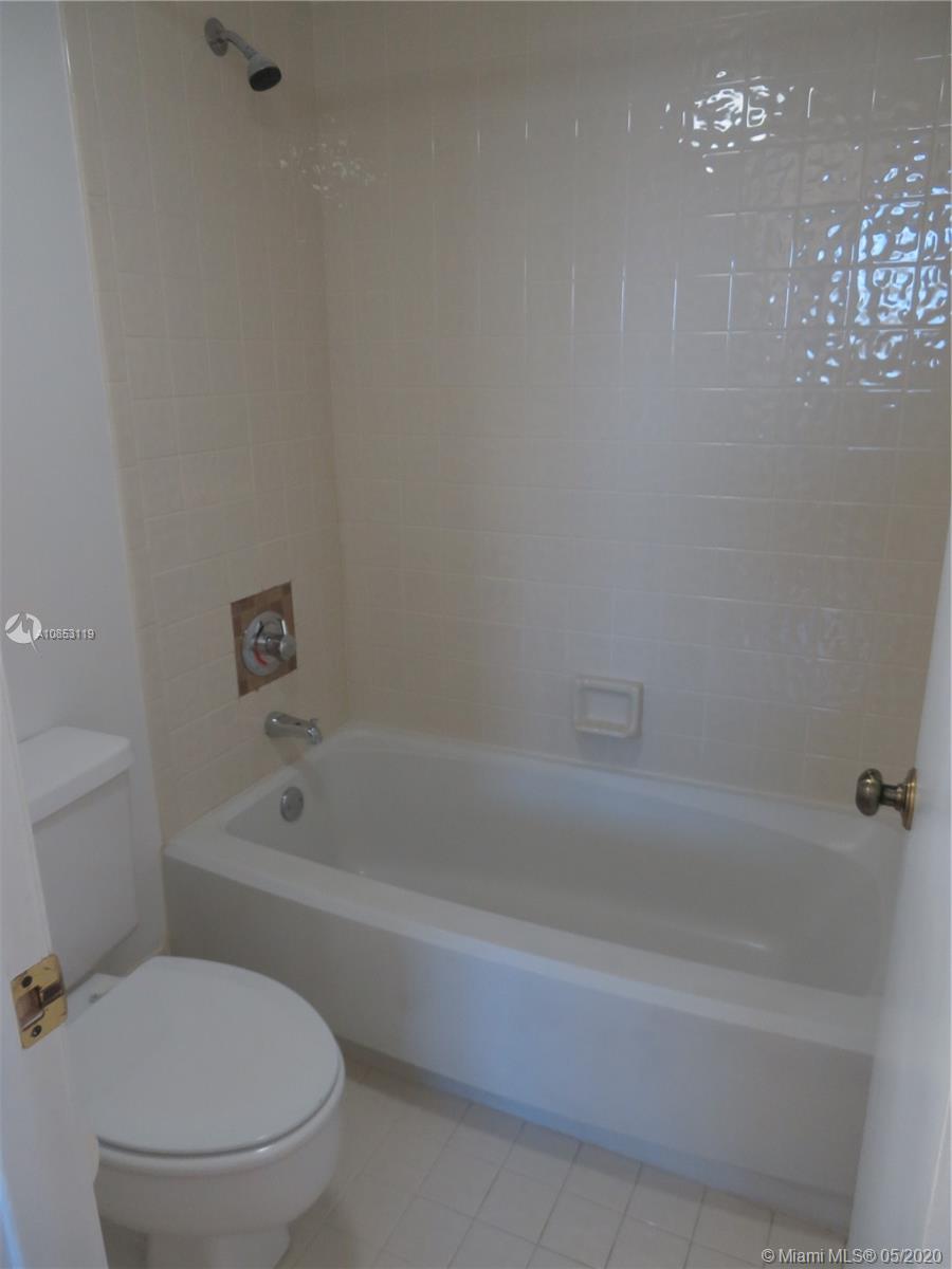 MARINERS WAY CONDO - Residential