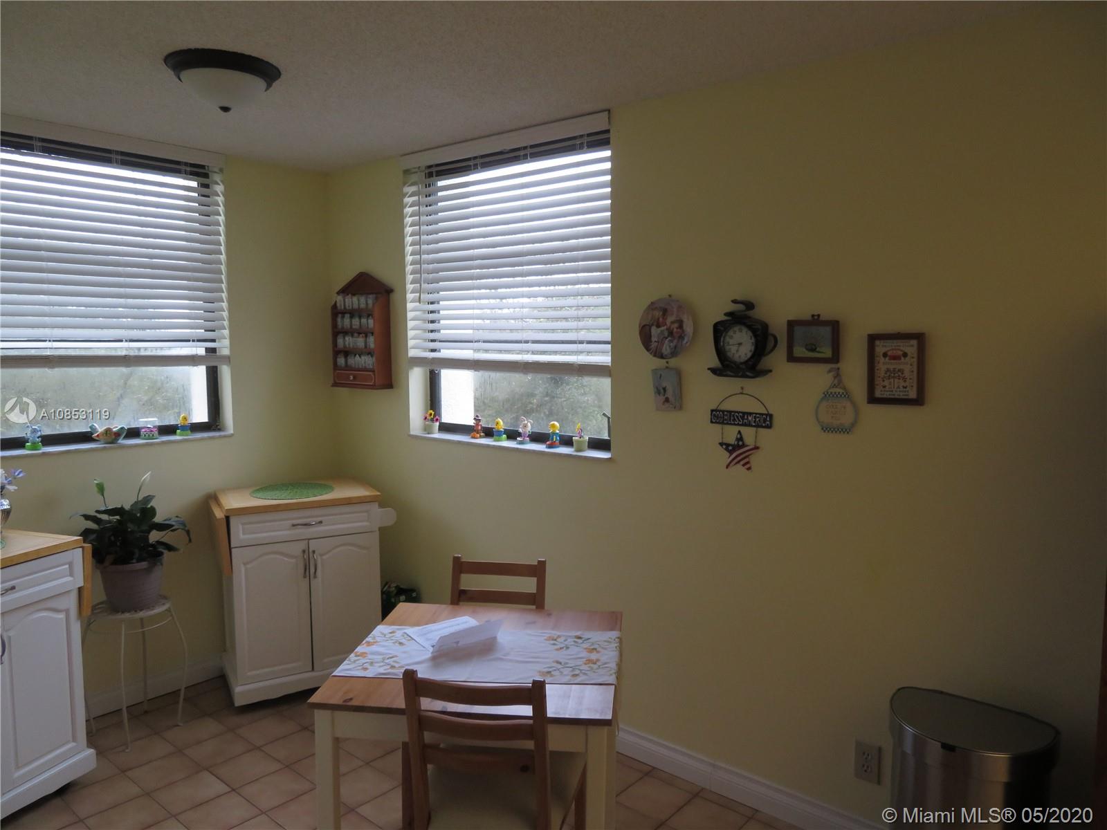 MARINERS WAY CONDO - Residential