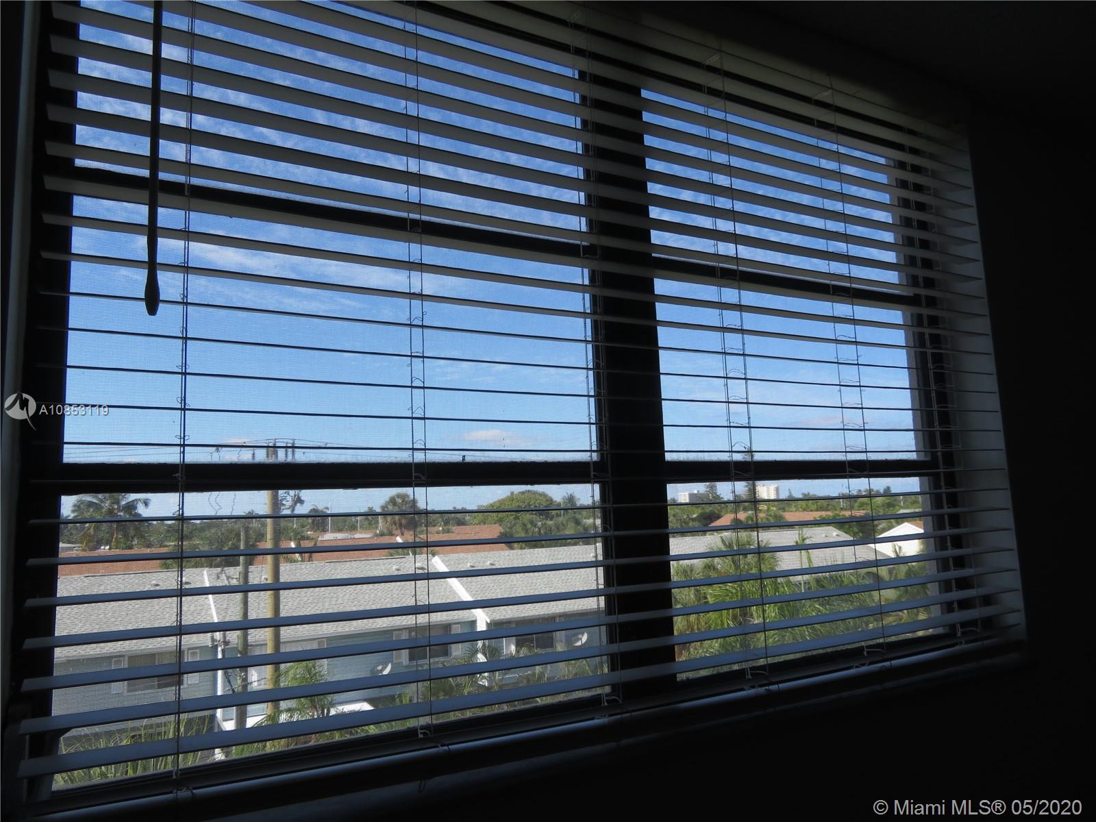 MARINERS WAY CONDO - Residential