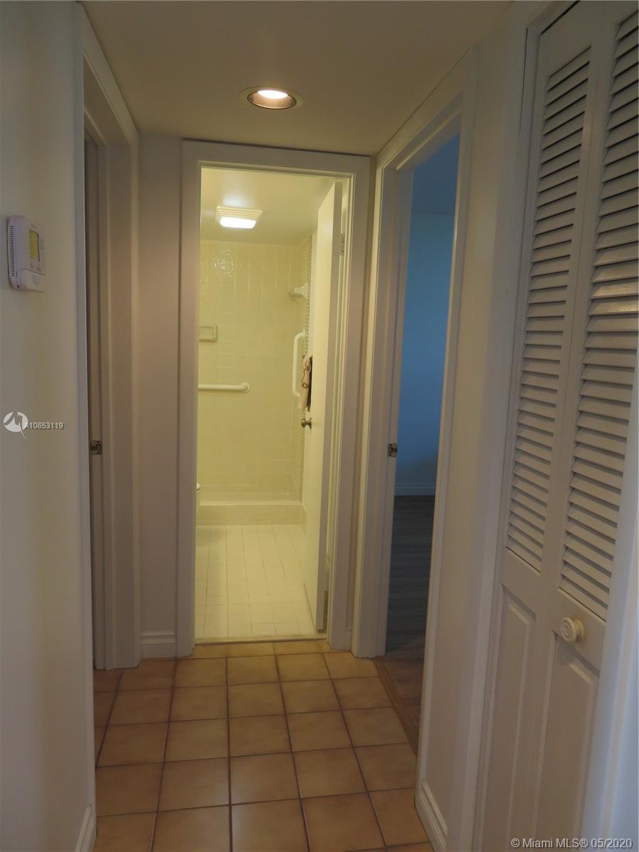 MARINERS WAY CONDO - Residential