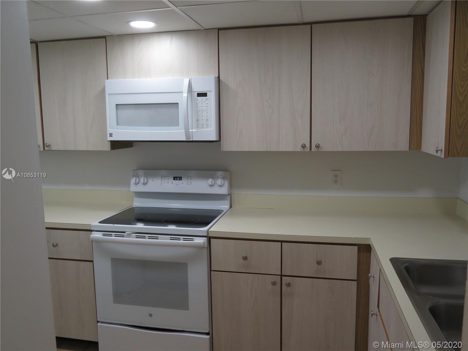 MARINERS WAY CONDO - Residential