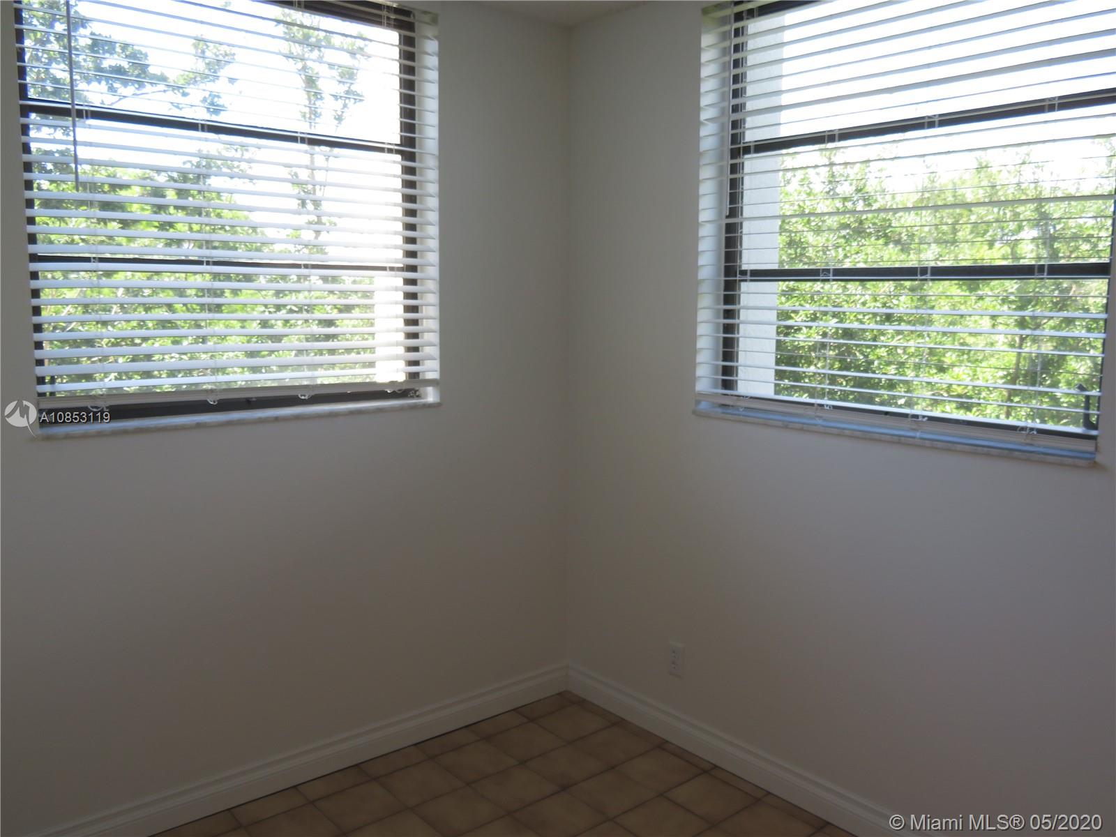 MARINERS WAY CONDO - Residential