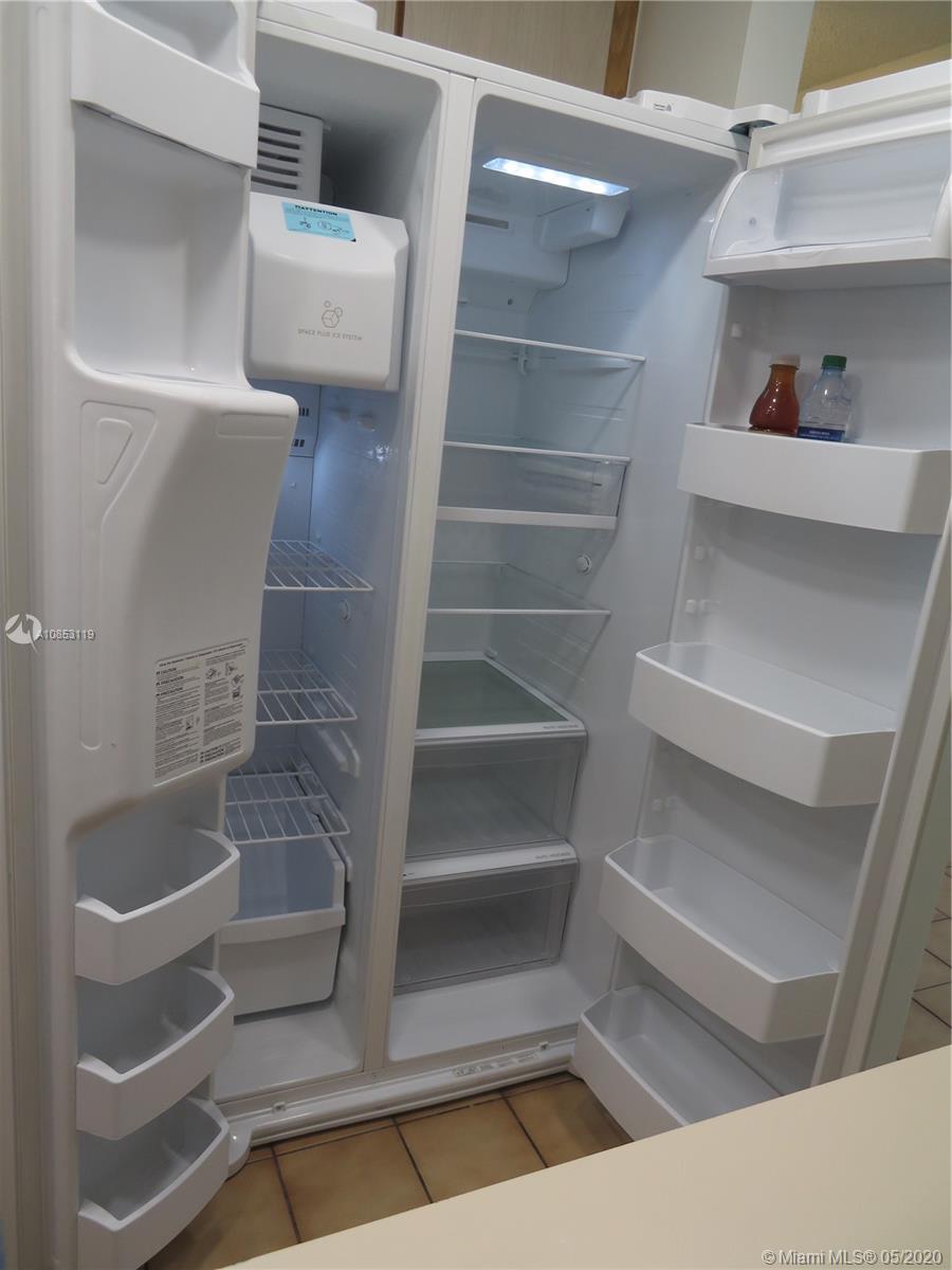 MARINERS WAY CONDO - Residential