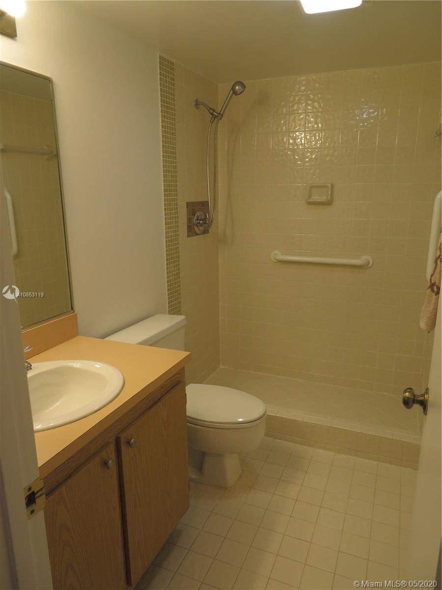 MARINERS WAY CONDO - Residential