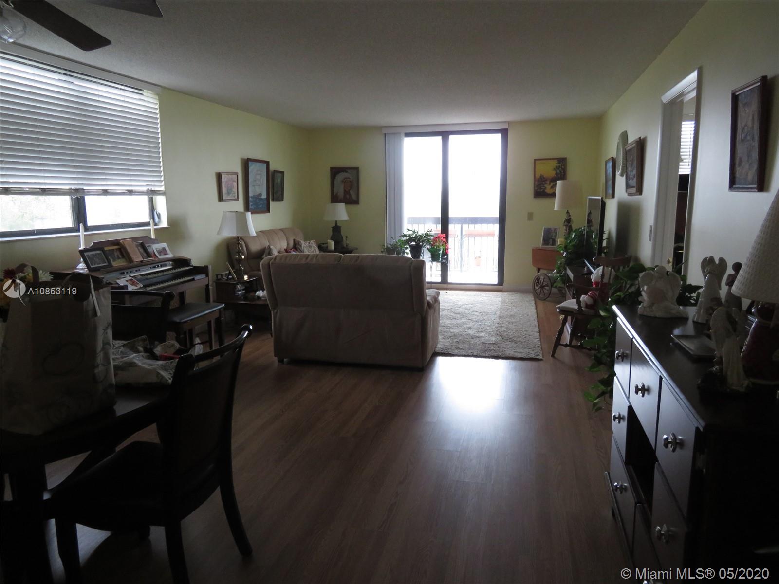 MARINERS WAY CONDO - Residential