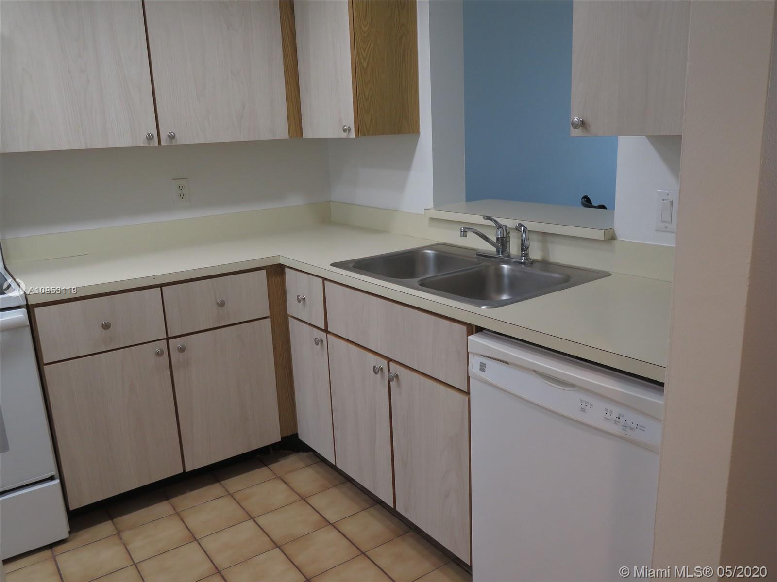 MARINERS WAY CONDO - Residential