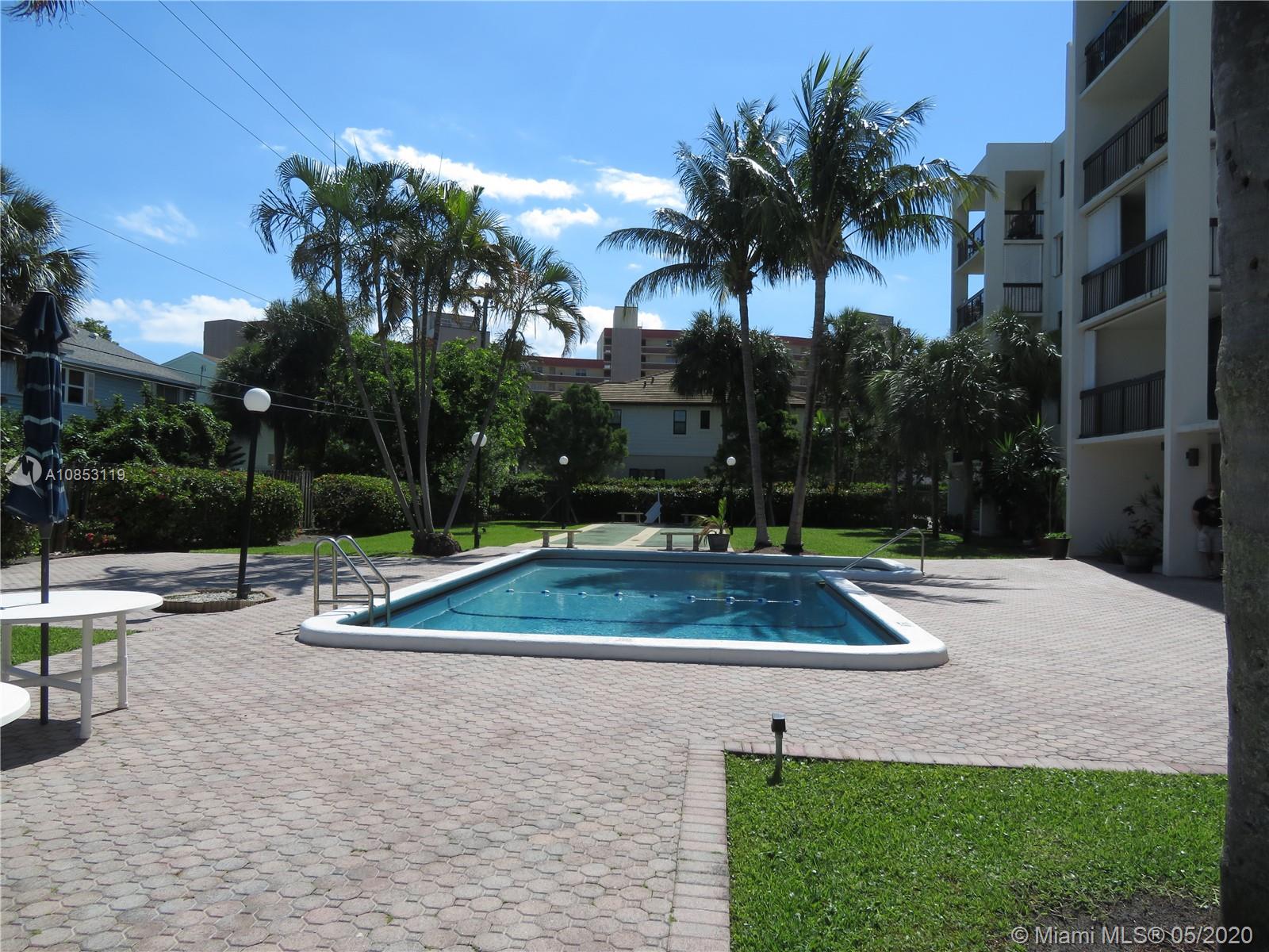 MARINERS WAY CONDO - Residential