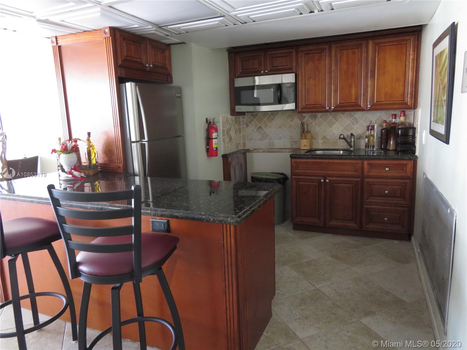 MARINERS WAY CONDO - Residential