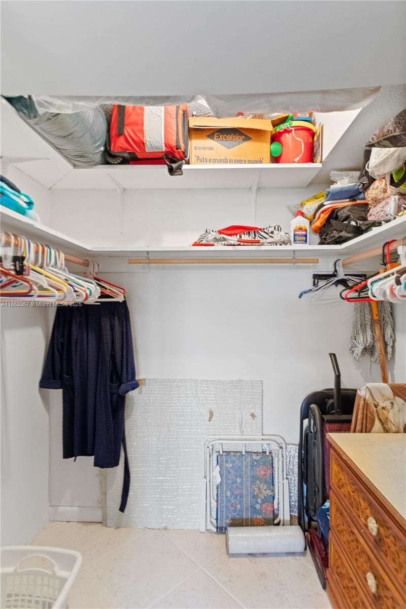 ASHLEY HALL CONDO - Residential