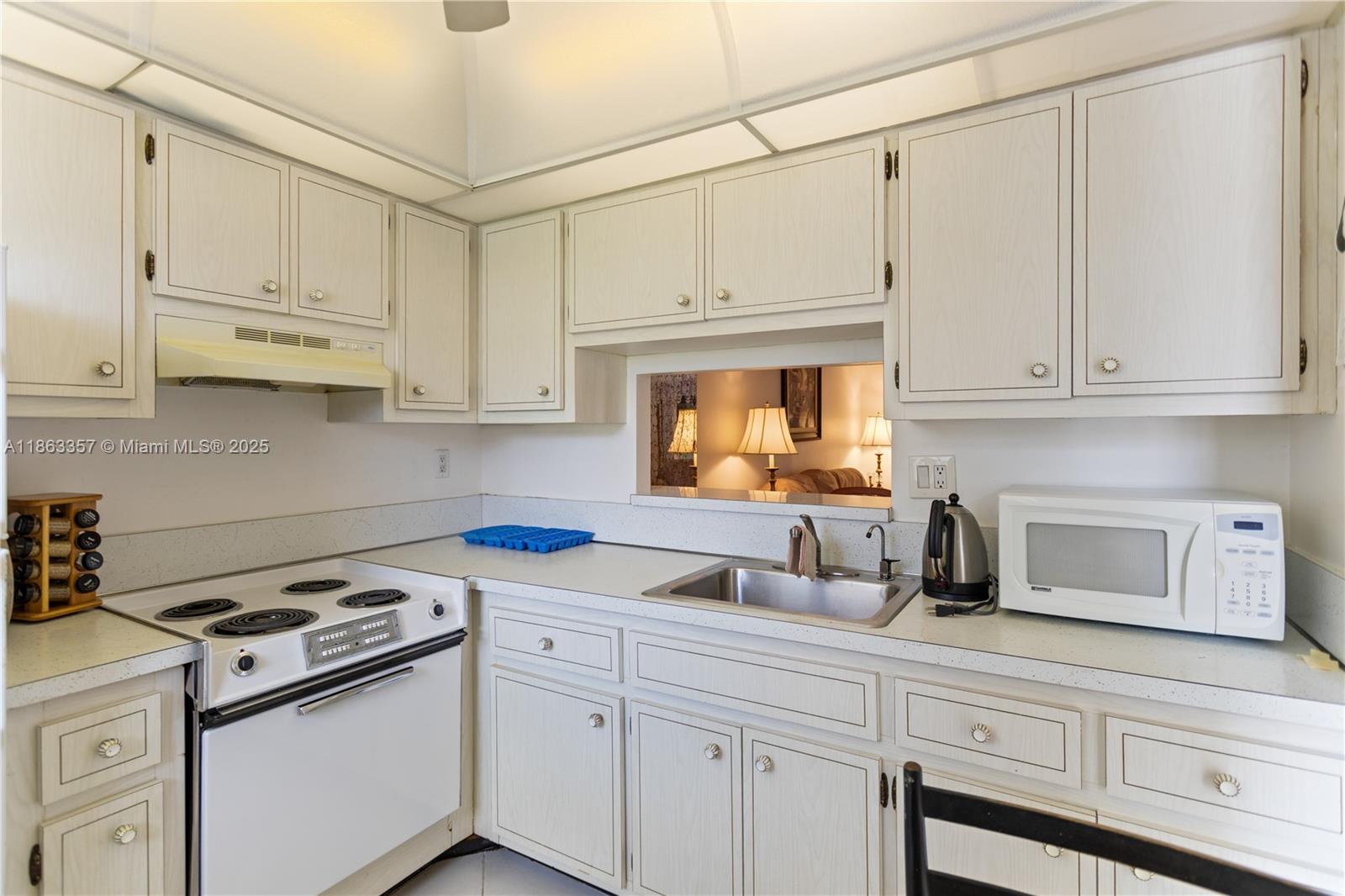 4299 NW 16th St 210