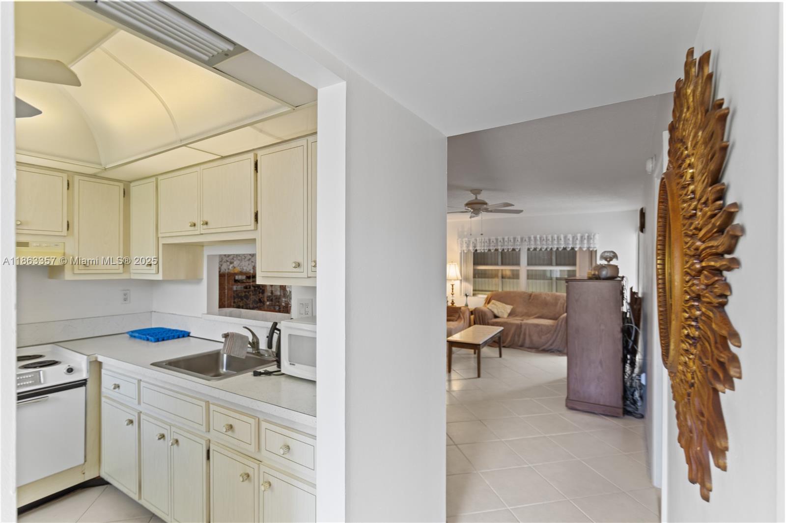 ASHLEY HALL CONDO - Residential