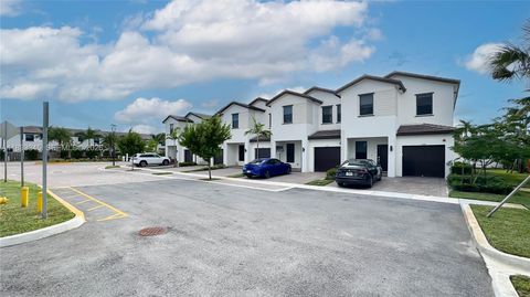 Photo of 204 SW 159th Pl, Pembroke Pines, FL 33027 (MLS # A11893345)