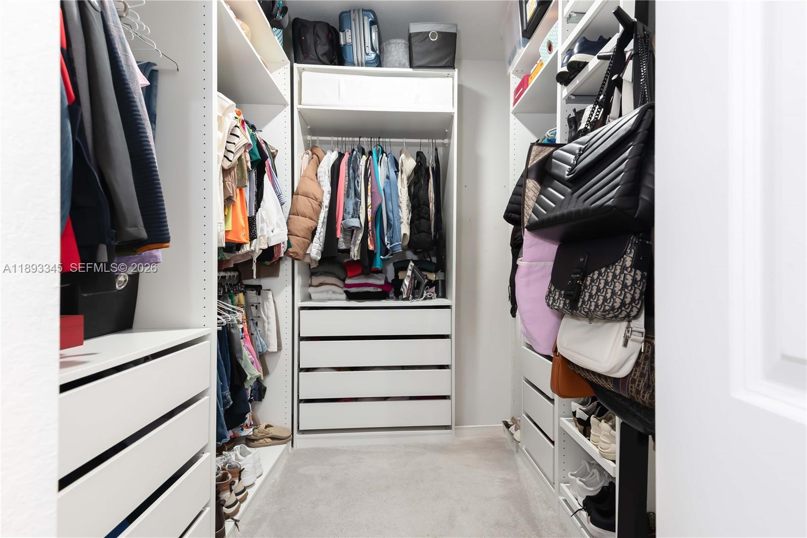 UNITED STATES - Residential