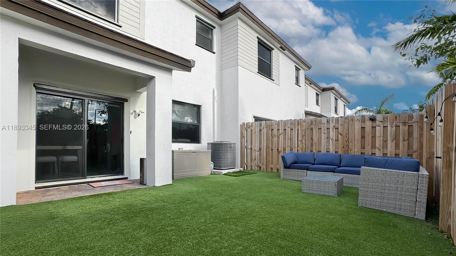 UNITED STATES - Residential