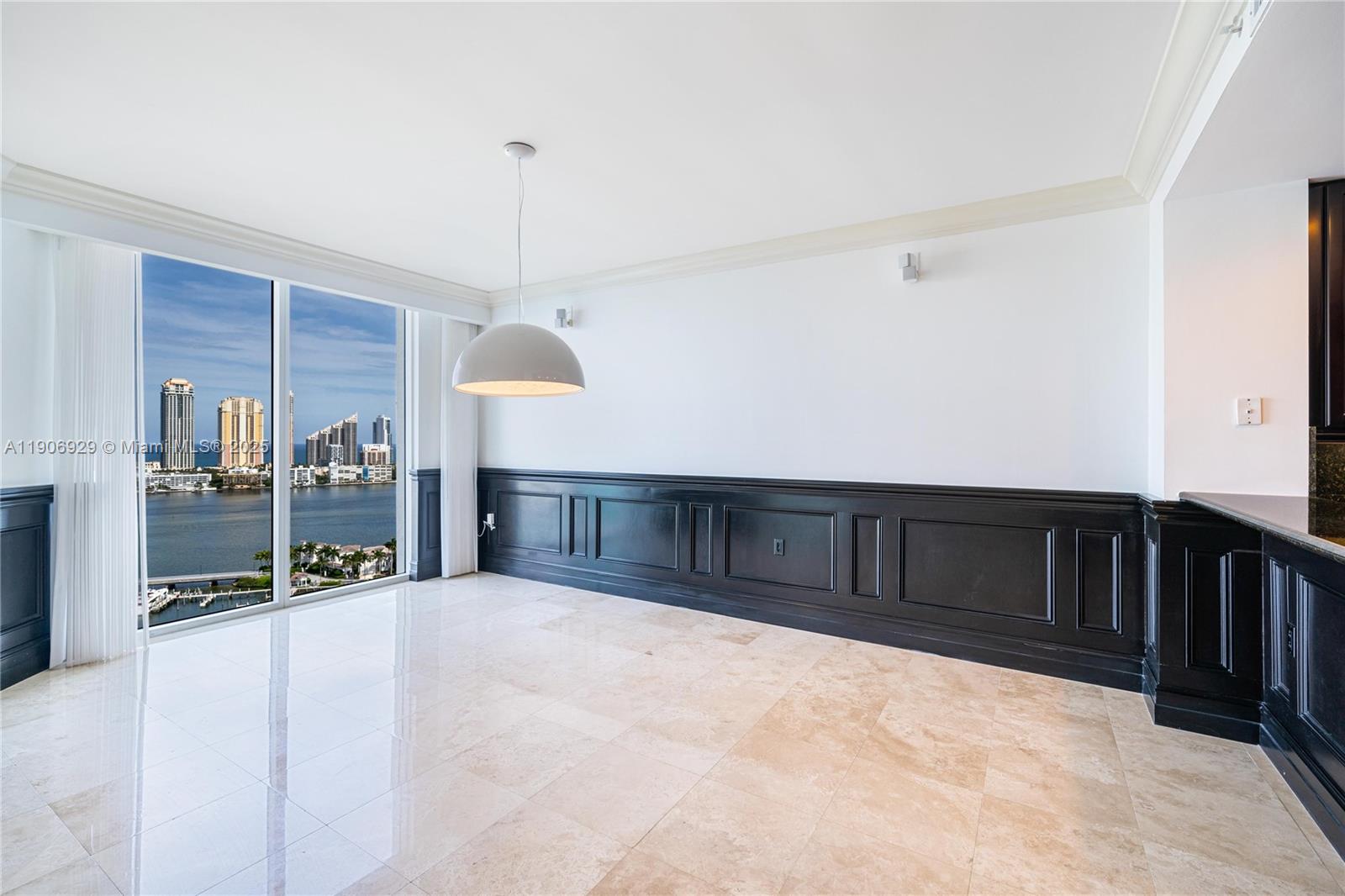 THE PENINSULA CONDO - Residential Lease