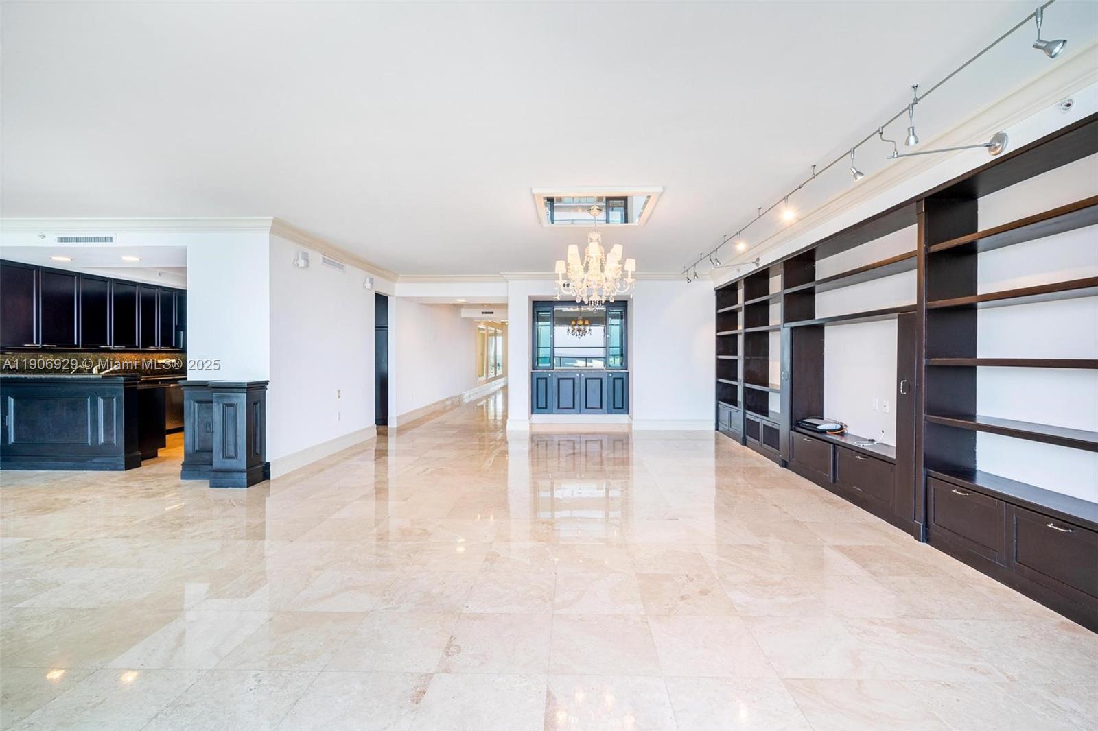 THE PENINSULA CONDO - Residential Lease