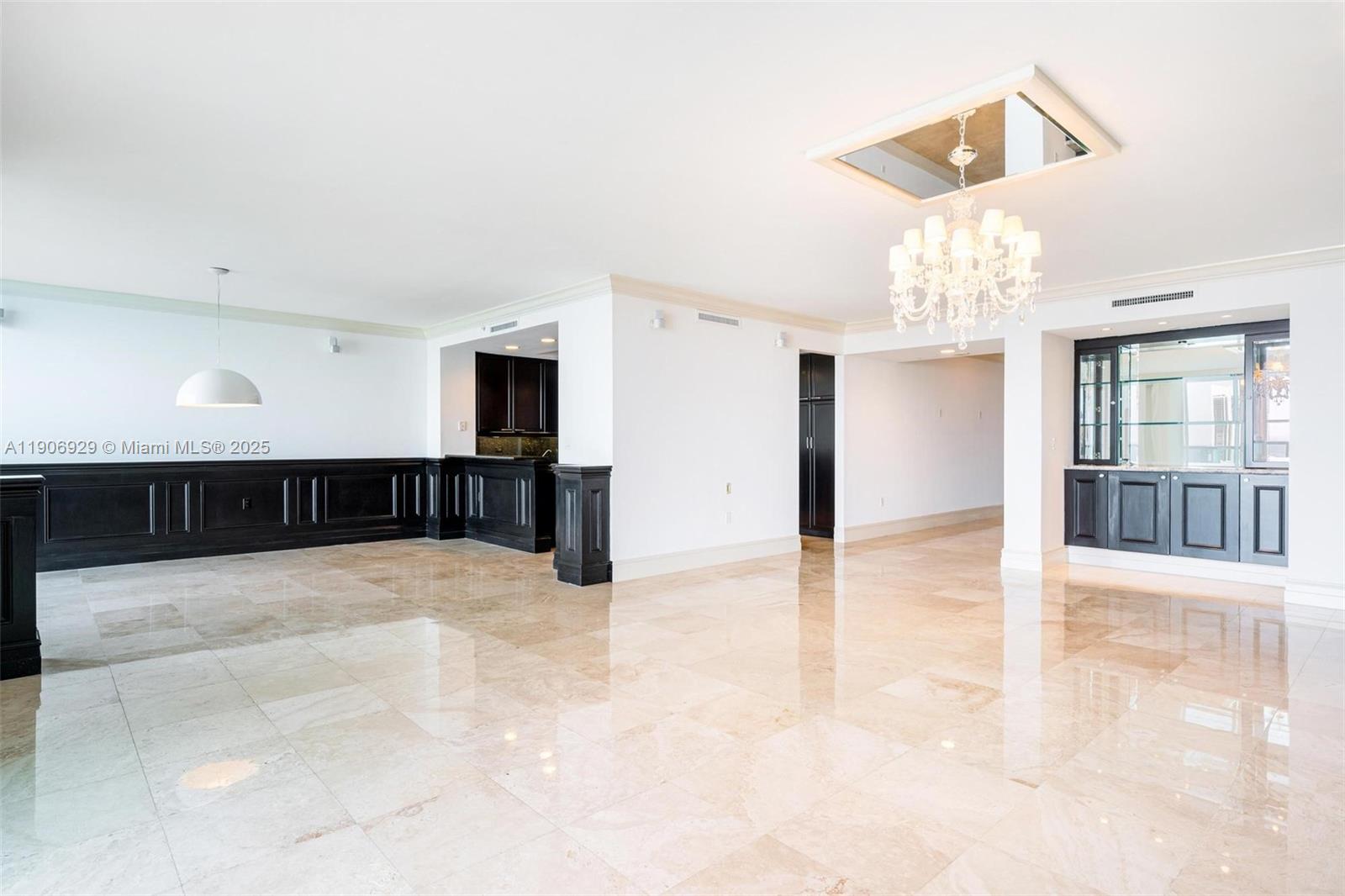 THE PENINSULA CONDO - Residential Lease