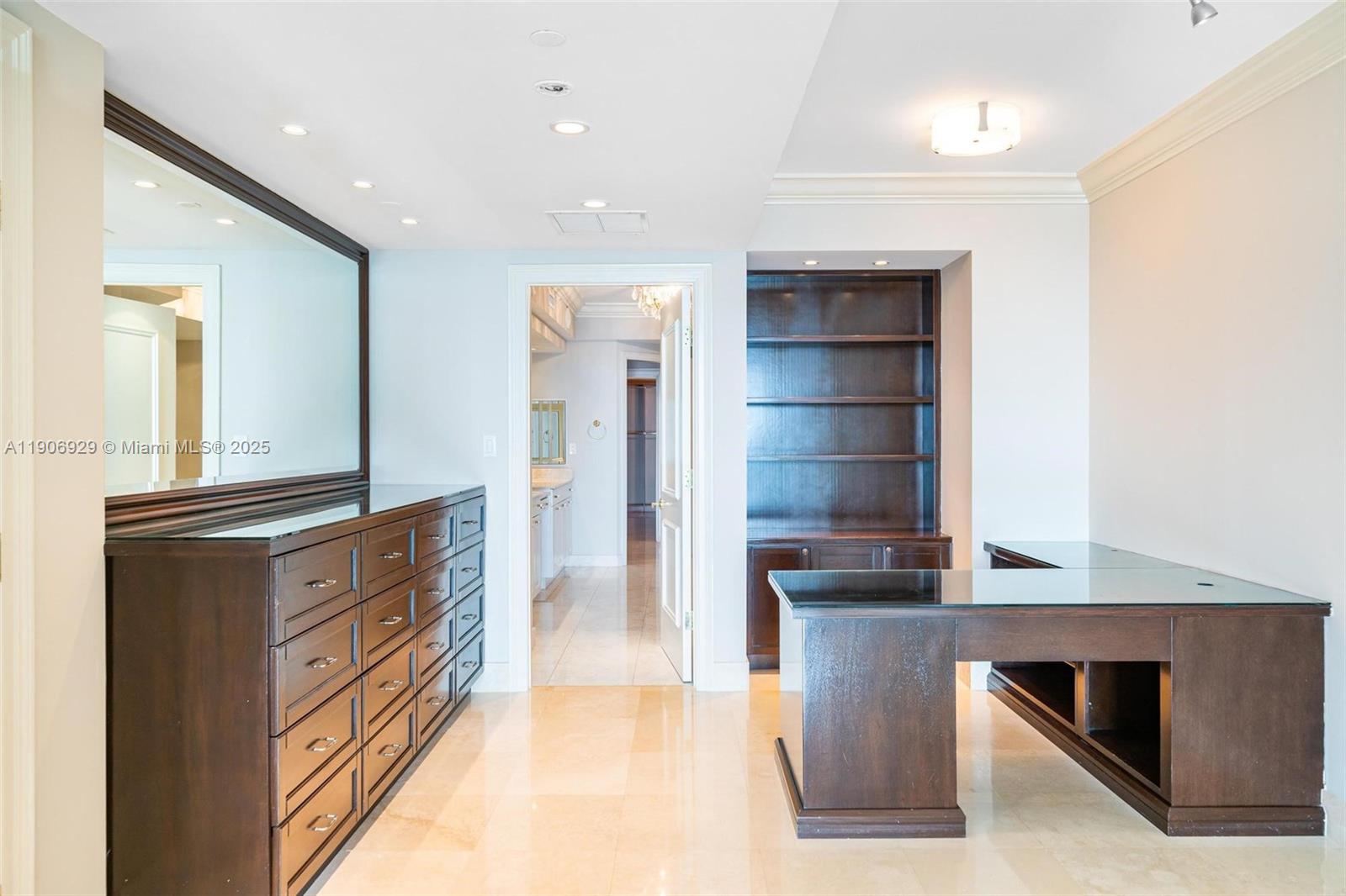 THE PENINSULA CONDO - Residential Lease