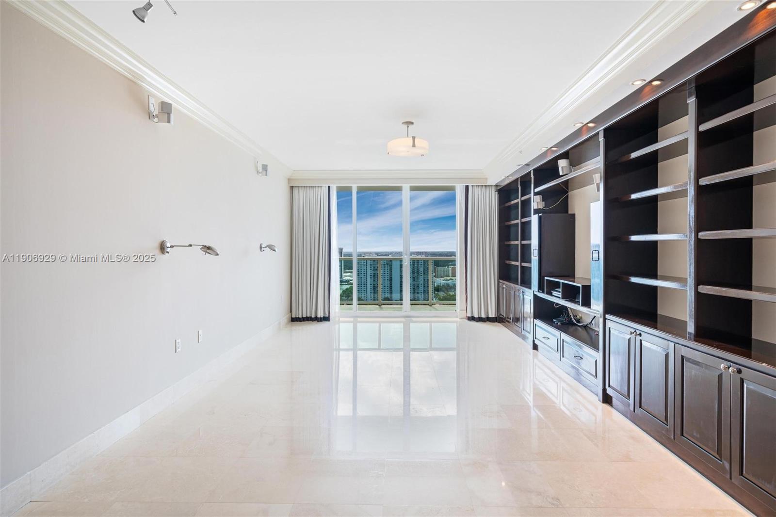 THE PENINSULA CONDO - Residential Lease