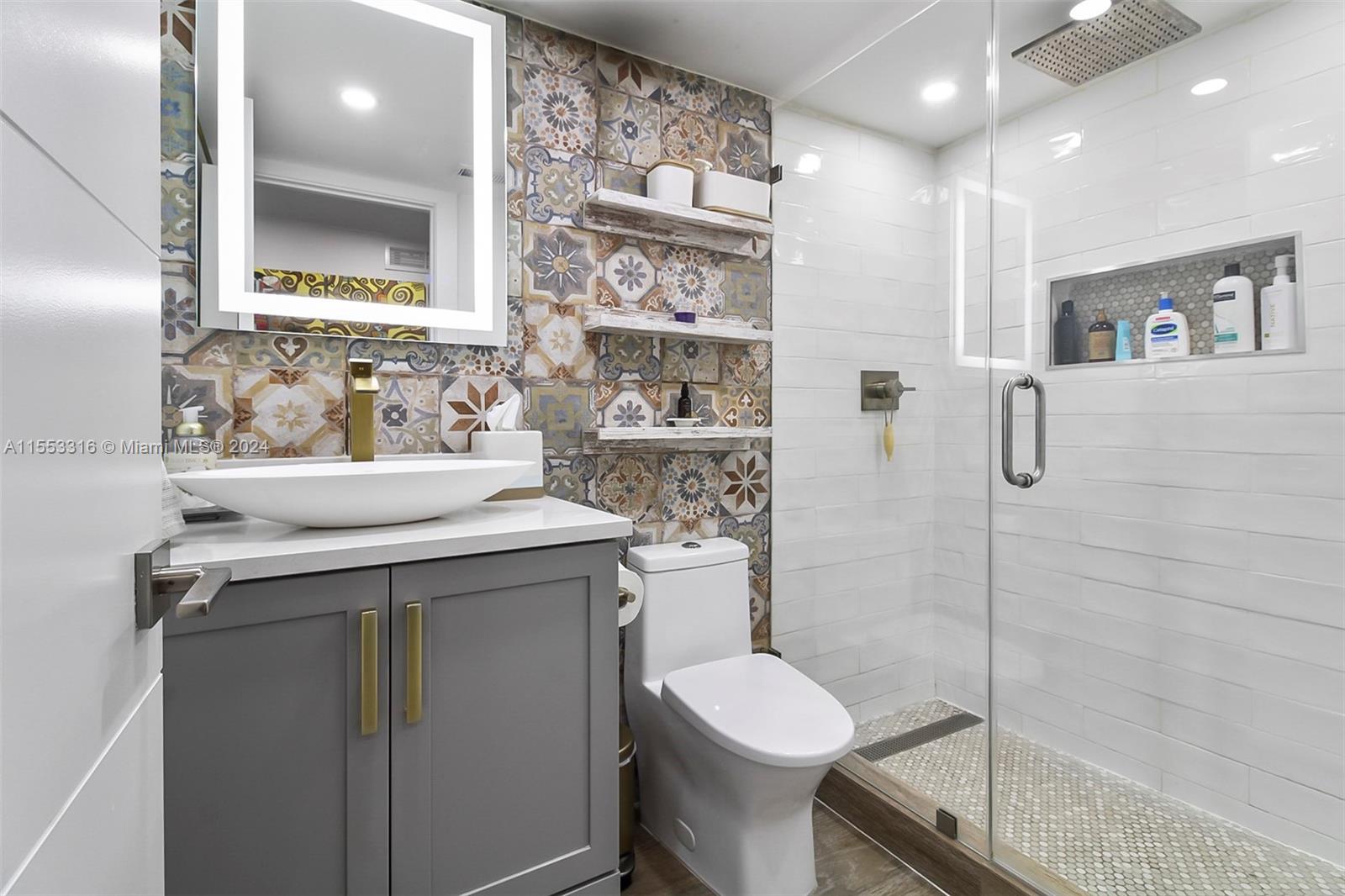 GROVE ISLE CONDO - Residential