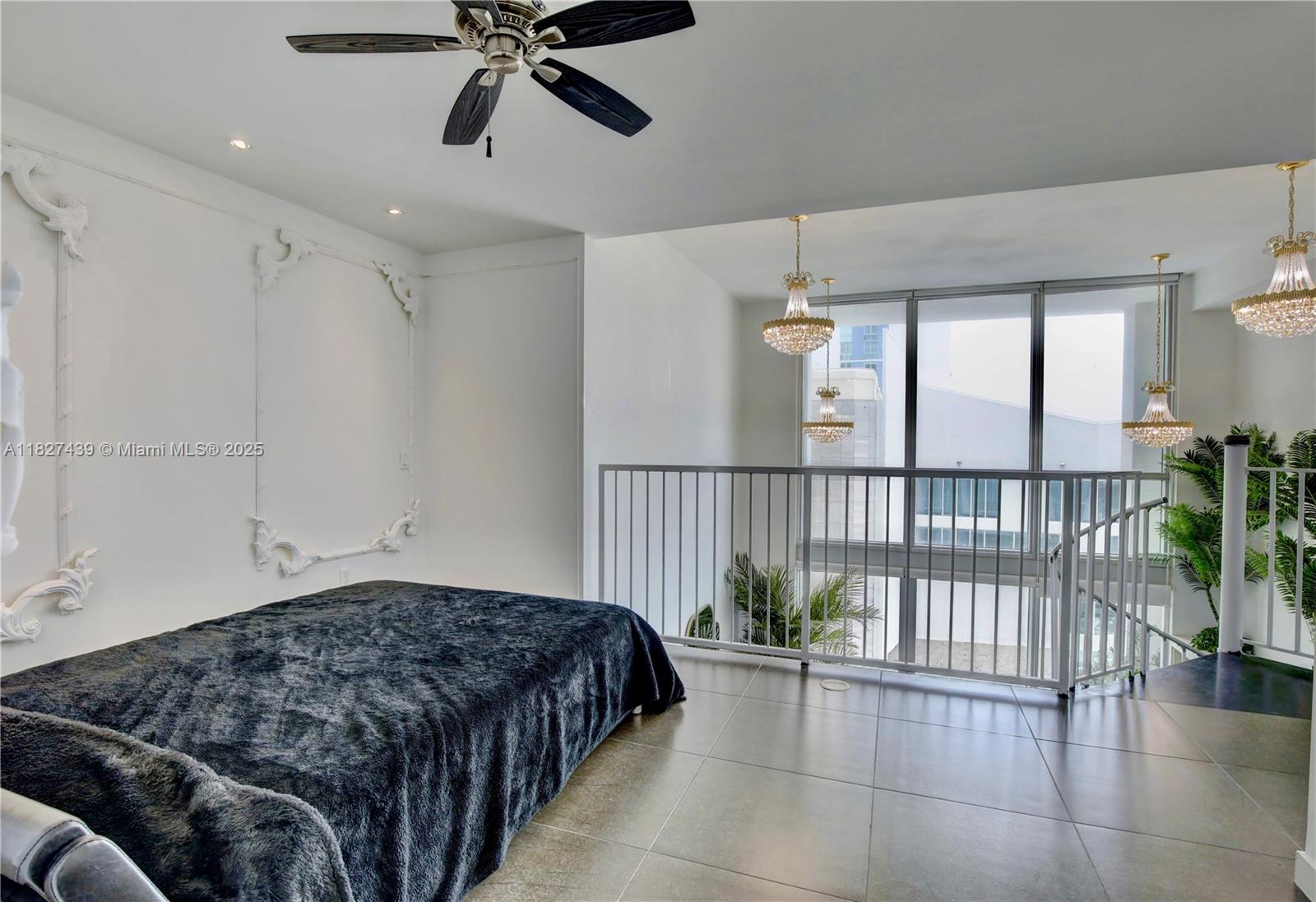 MET 1 CONDO - Residential