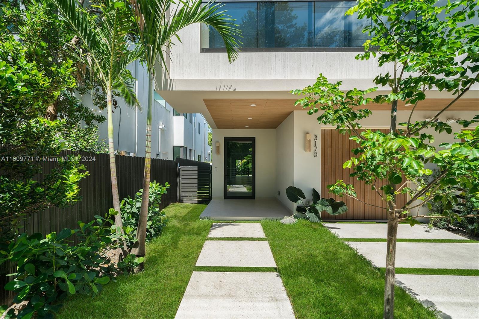 PALMHURST - Residential