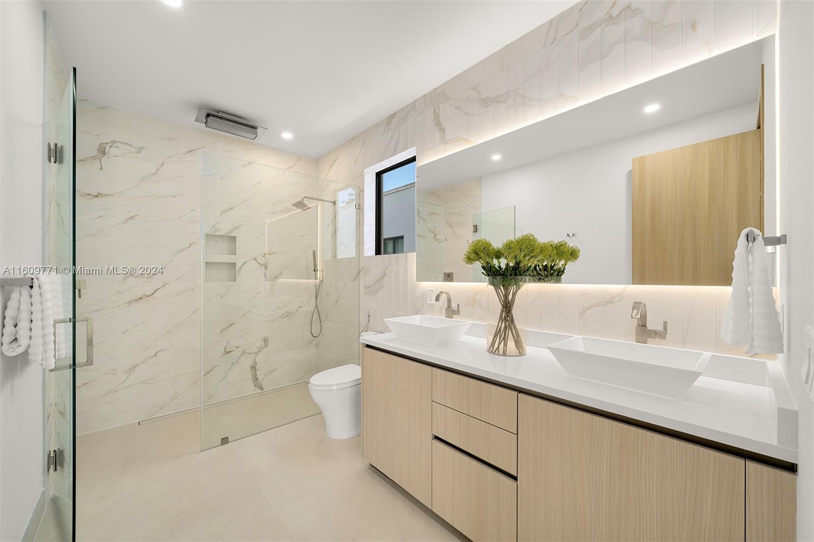 PALMHURST - Residential