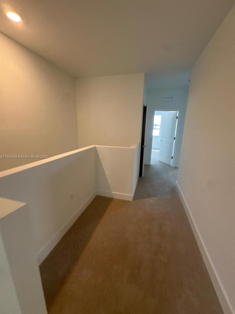 MERRICK SQUARE - Residential Lease