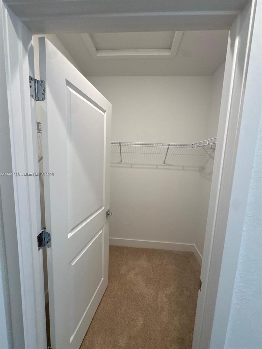 MERRICK SQUARE - Residential Lease