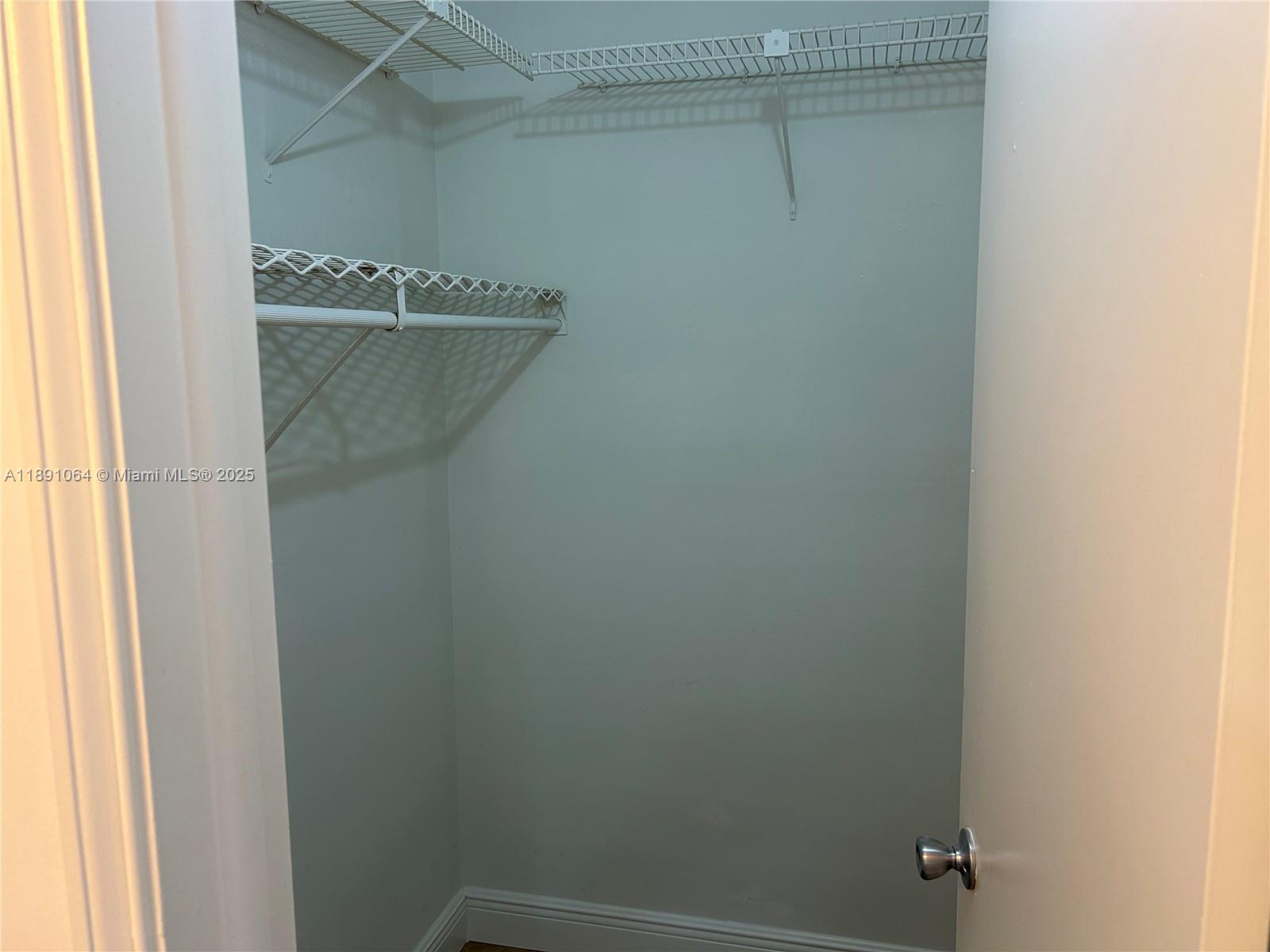 LIVE OAK CONDO FIVE - Residential Lease