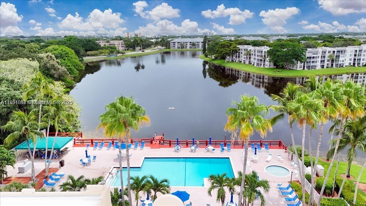 LIVE OAK CONDO FIVE - Residential Lease