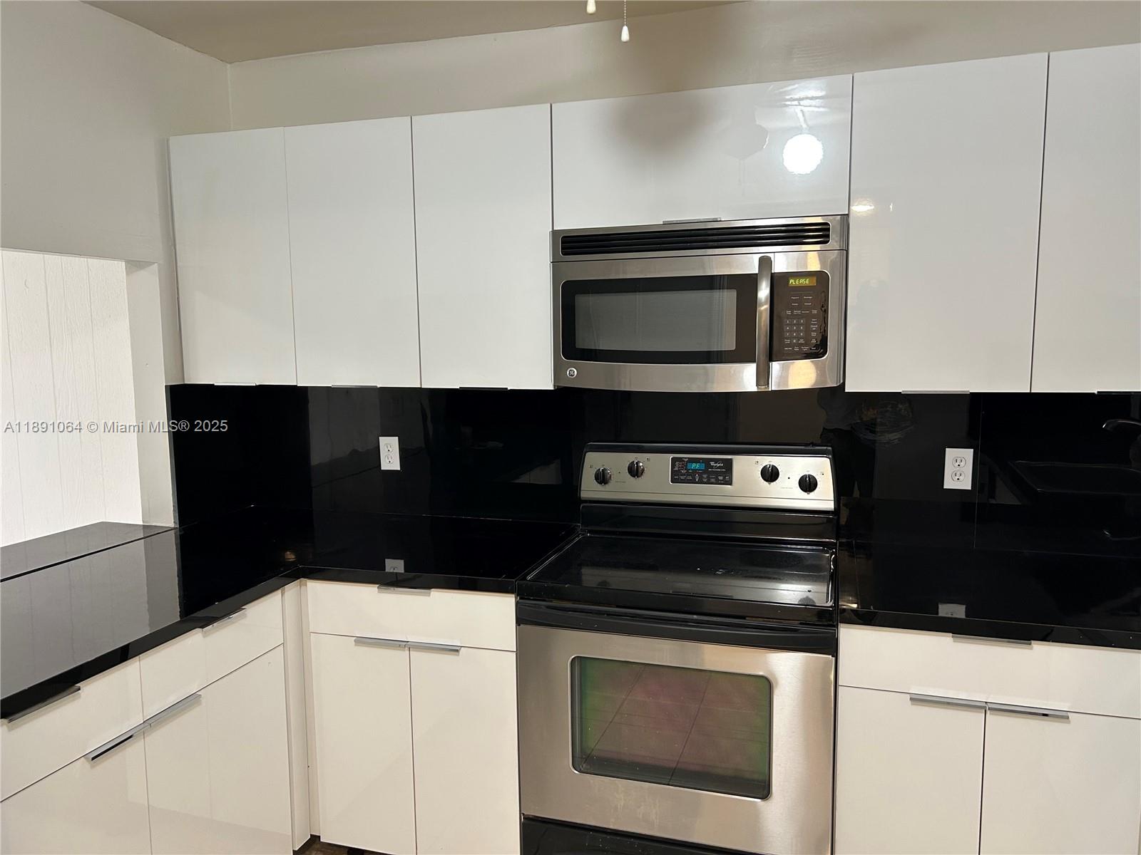 LIVE OAK CONDO FIVE - Residential Lease