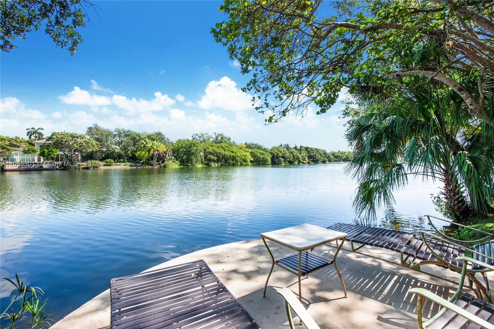 1STAADD HAMMOCK LAKE 2 - Residential