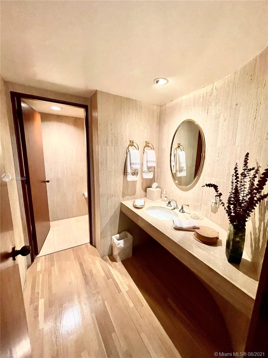 1STAADD HAMMOCK LAKE 2 - Residential