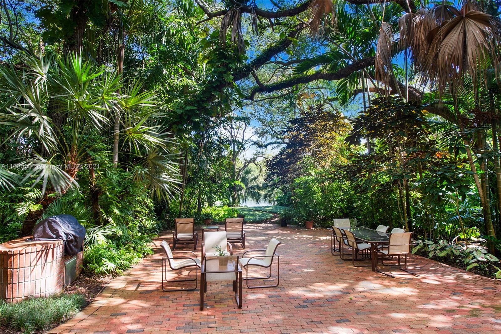 1STAADD HAMMOCK LAKE 2 - Residential