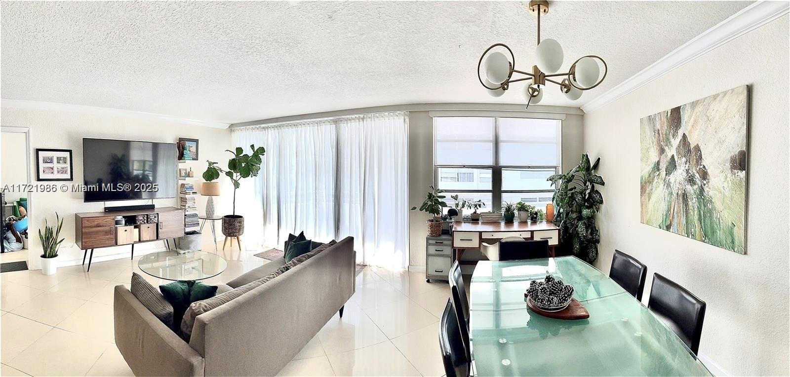 THE VINTAGE CONDO - Residential