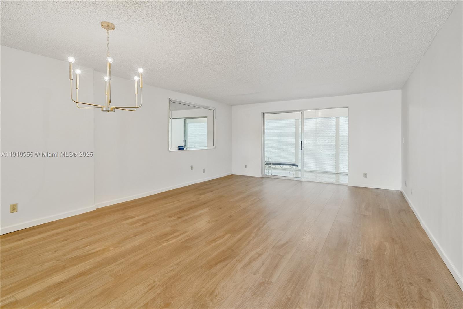 MEADOWBROOK LAKES VIEW CO - Residential Lease