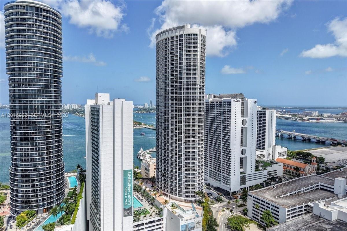 OPERA TOWER CONDO - Residential