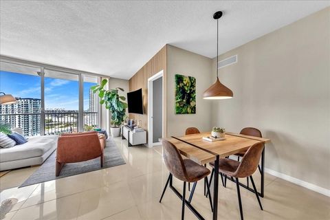 1750 N Bayshore Dr 2015 Miami FL 33132