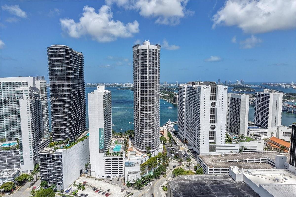 OPERA TOWER CONDO - Residential