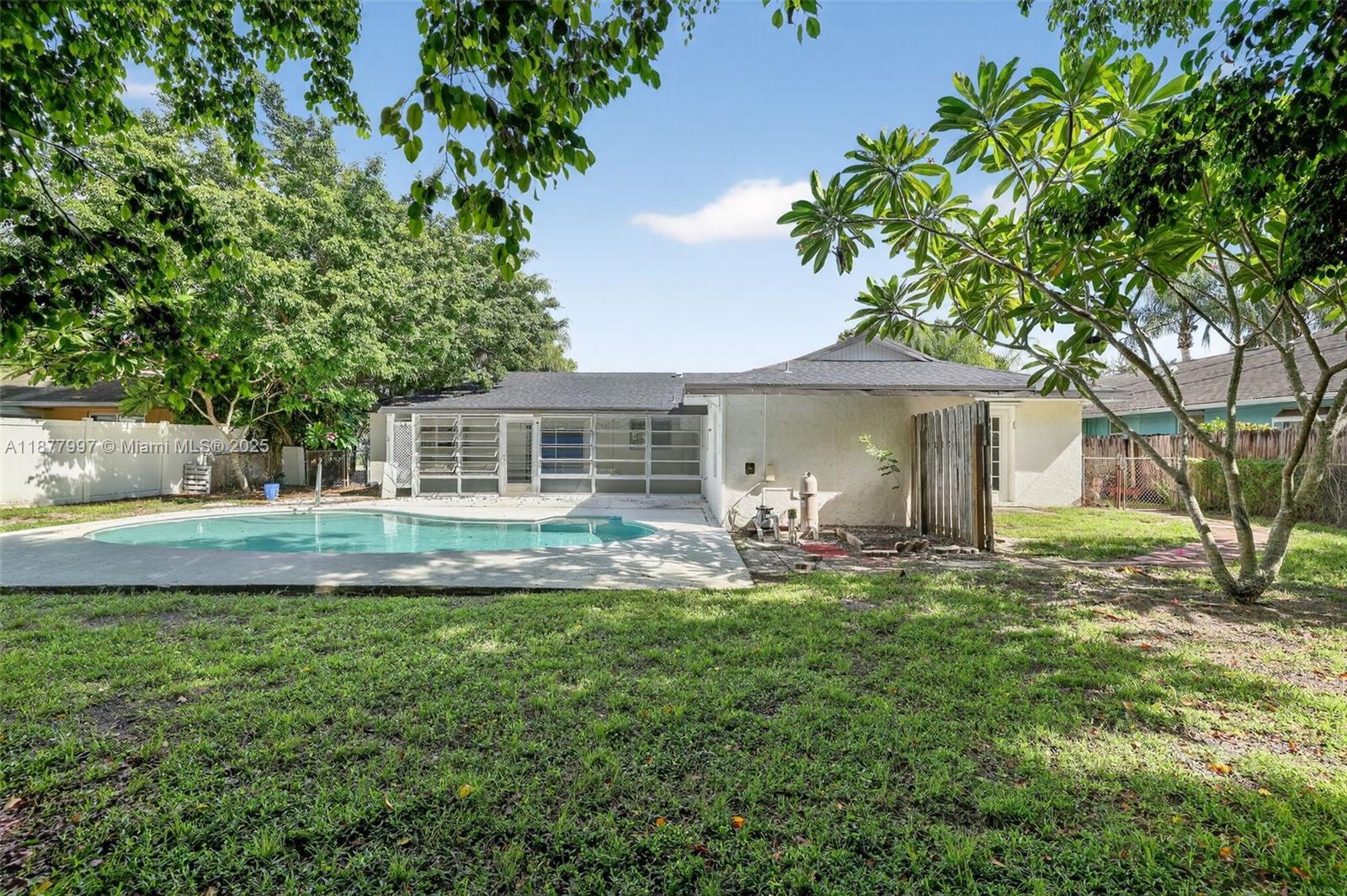 PORT ST LUCIE SECTION 6 - Residential