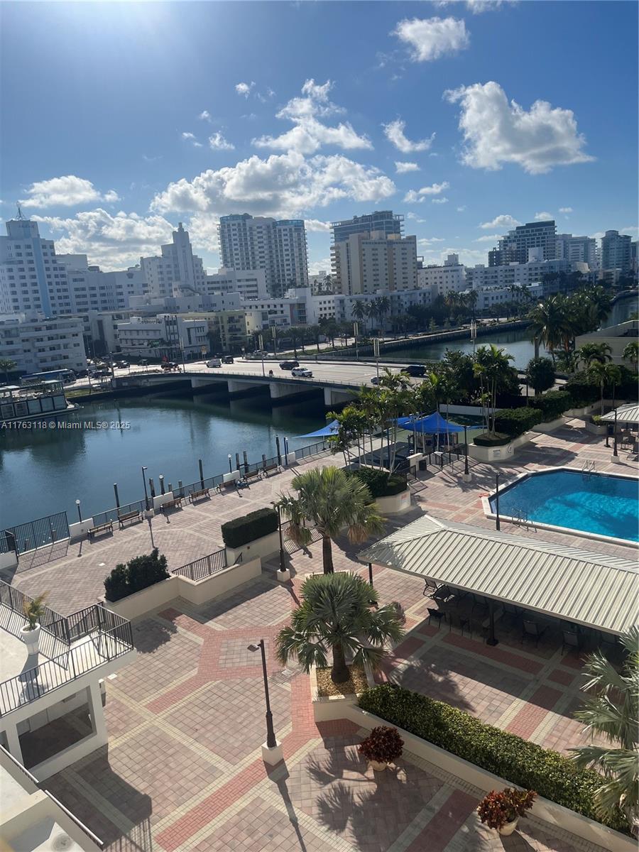 4101 Pine Tree Dr 617, Miami Beach, Miami-Dade County, Florida - 2 Bedrooms  
2 Bathrooms - 